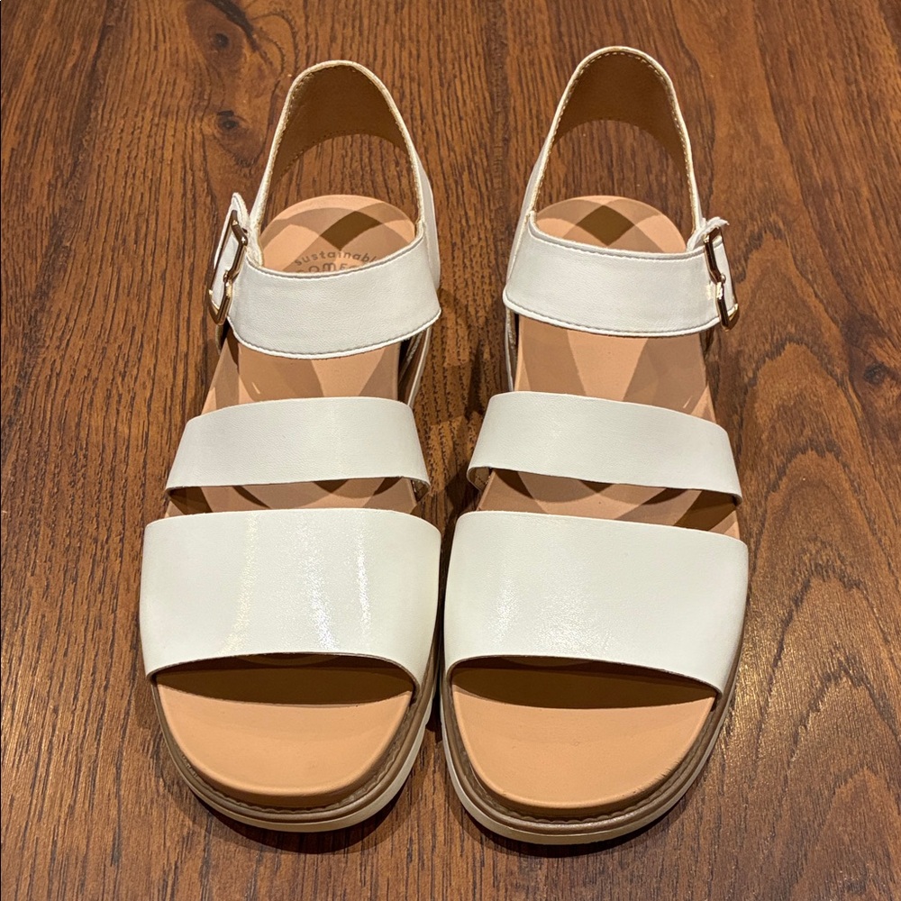 Dr. Scholl's White Triple-Strap Buckle Sandals